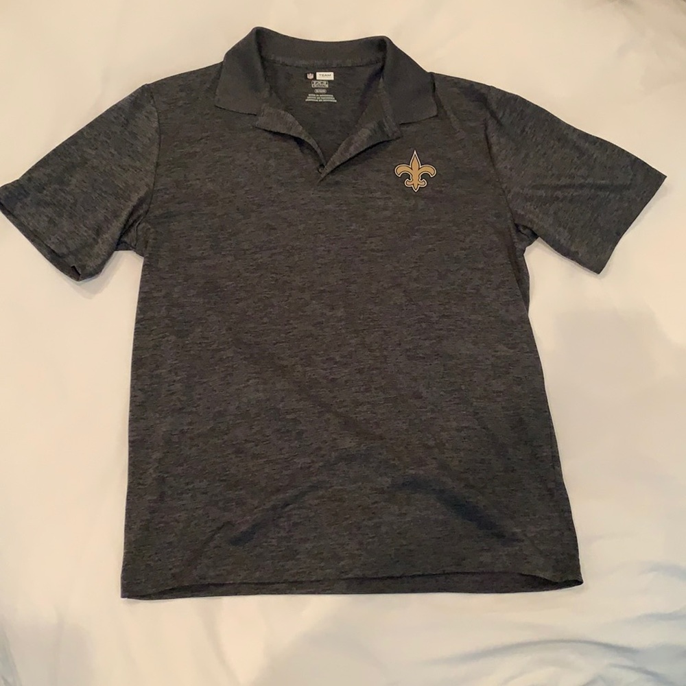 Dark grey men’s NFL Saints polo